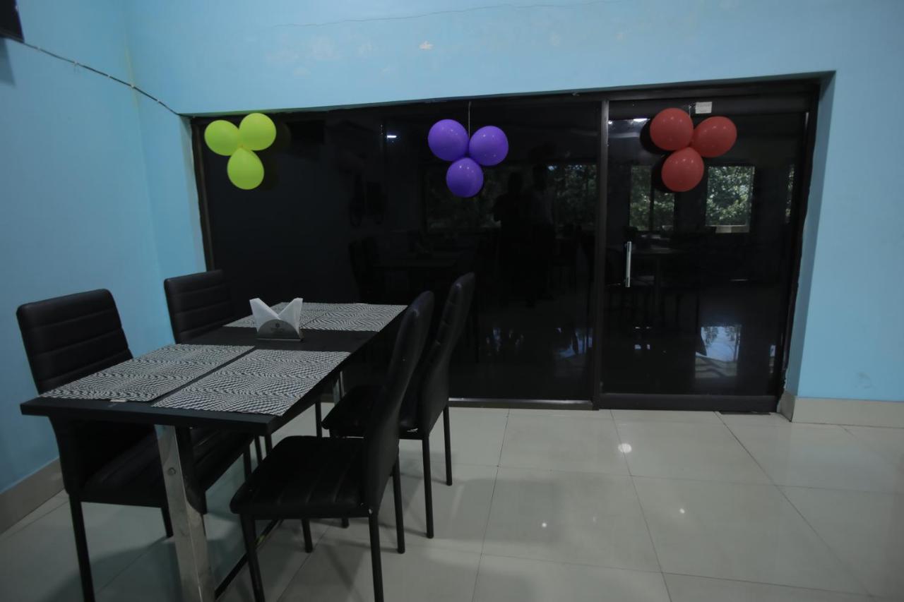 Solar Energy Park Hotel Durgāpur Екстериор снимка