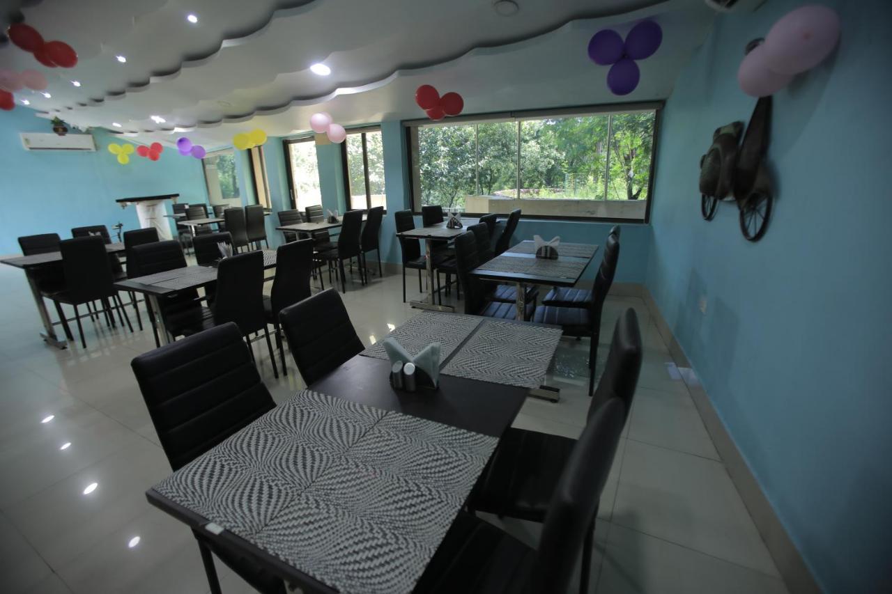 Solar Energy Park Hotel Durgāpur Екстериор снимка