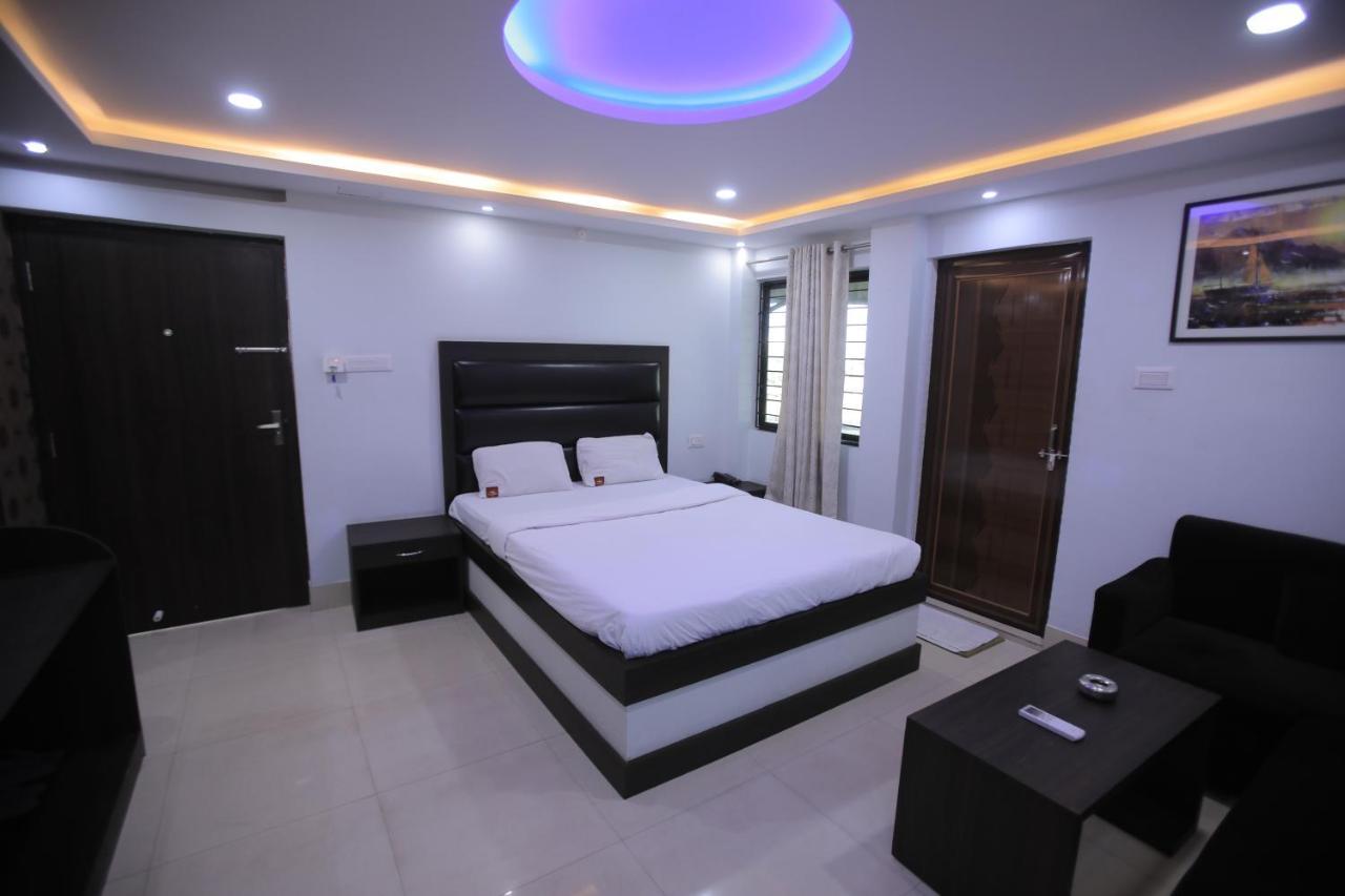 Solar Energy Park Hotel Durgāpur Екстериор снимка