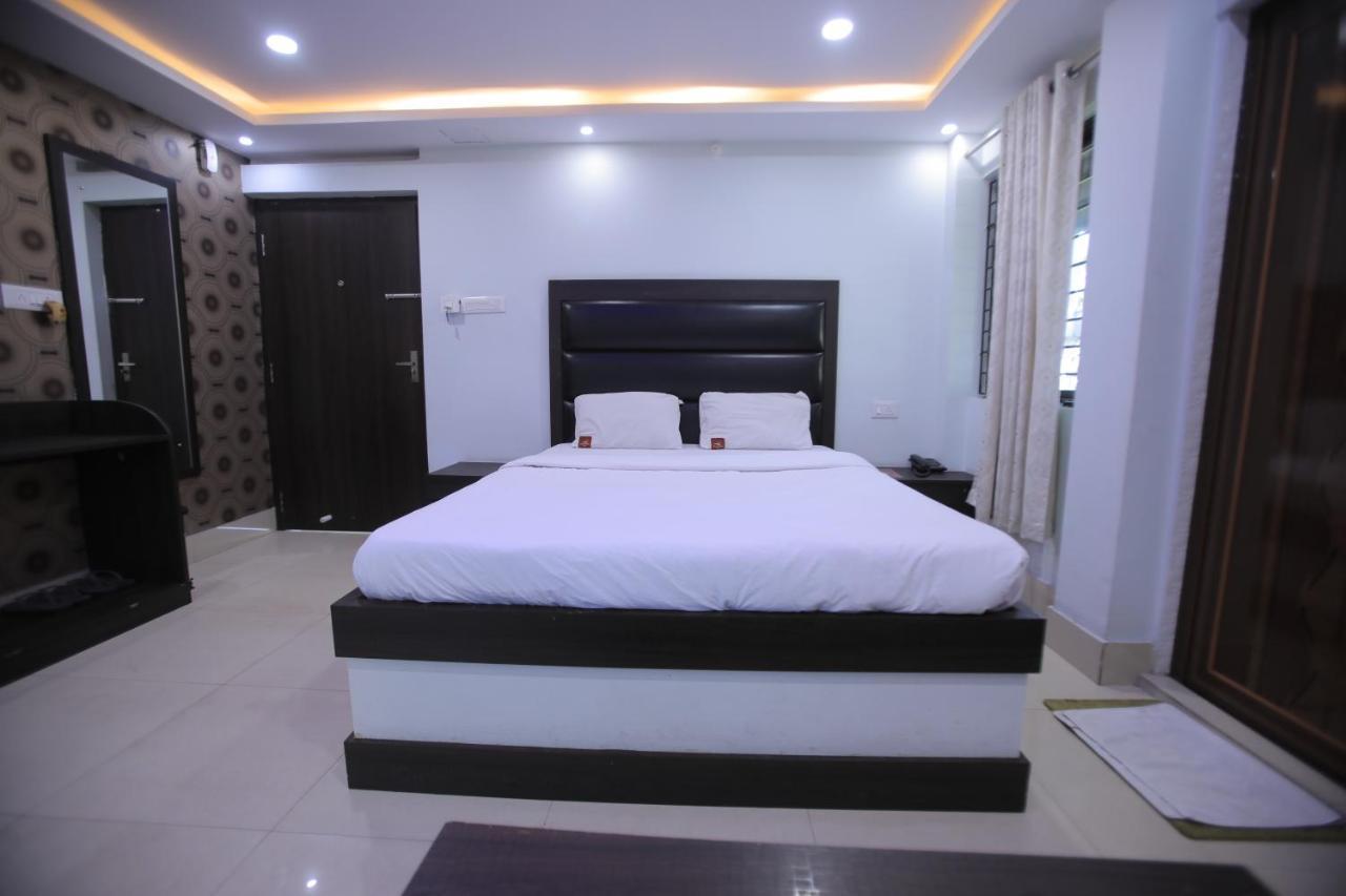 Solar Energy Park Hotel Durgāpur Екстериор снимка