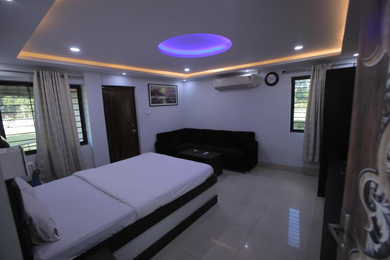 Solar Energy Park Hotel Durgāpur Екстериор снимка