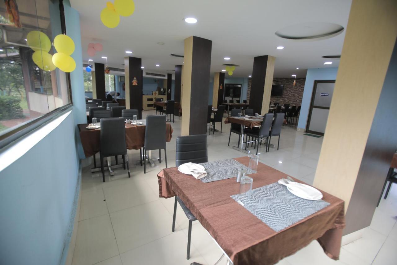 Solar Energy Park Hotel Durgāpur Екстериор снимка