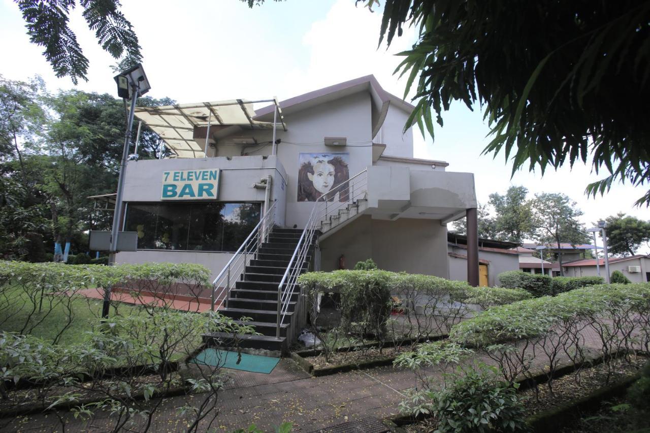 Solar Energy Park Hotel Durgāpur Екстериор снимка